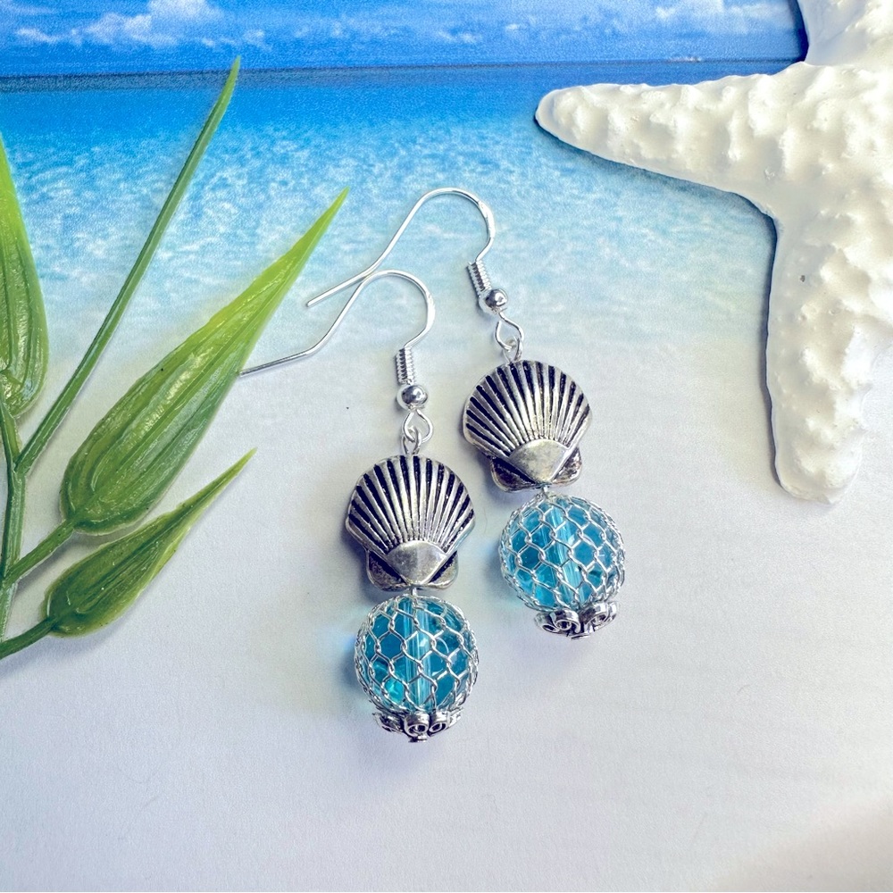 3/$25 Silver Seashell Earring